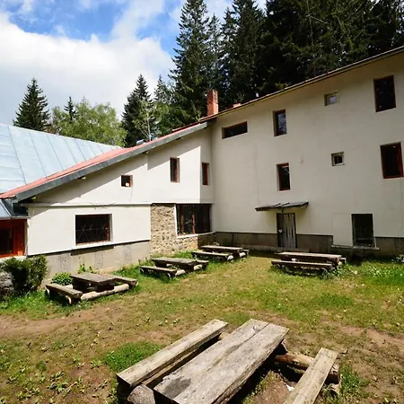 Lodge Hut Planinets Sofia